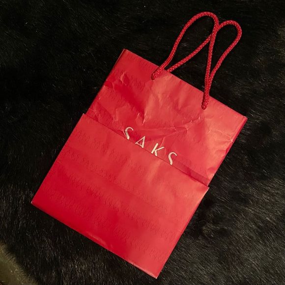 Authentic Saks Fifth Avenue Gift Bag - Picture 3 of 9
